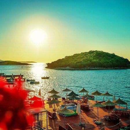 Summer Time Hotel Ksamil Exteriör bild